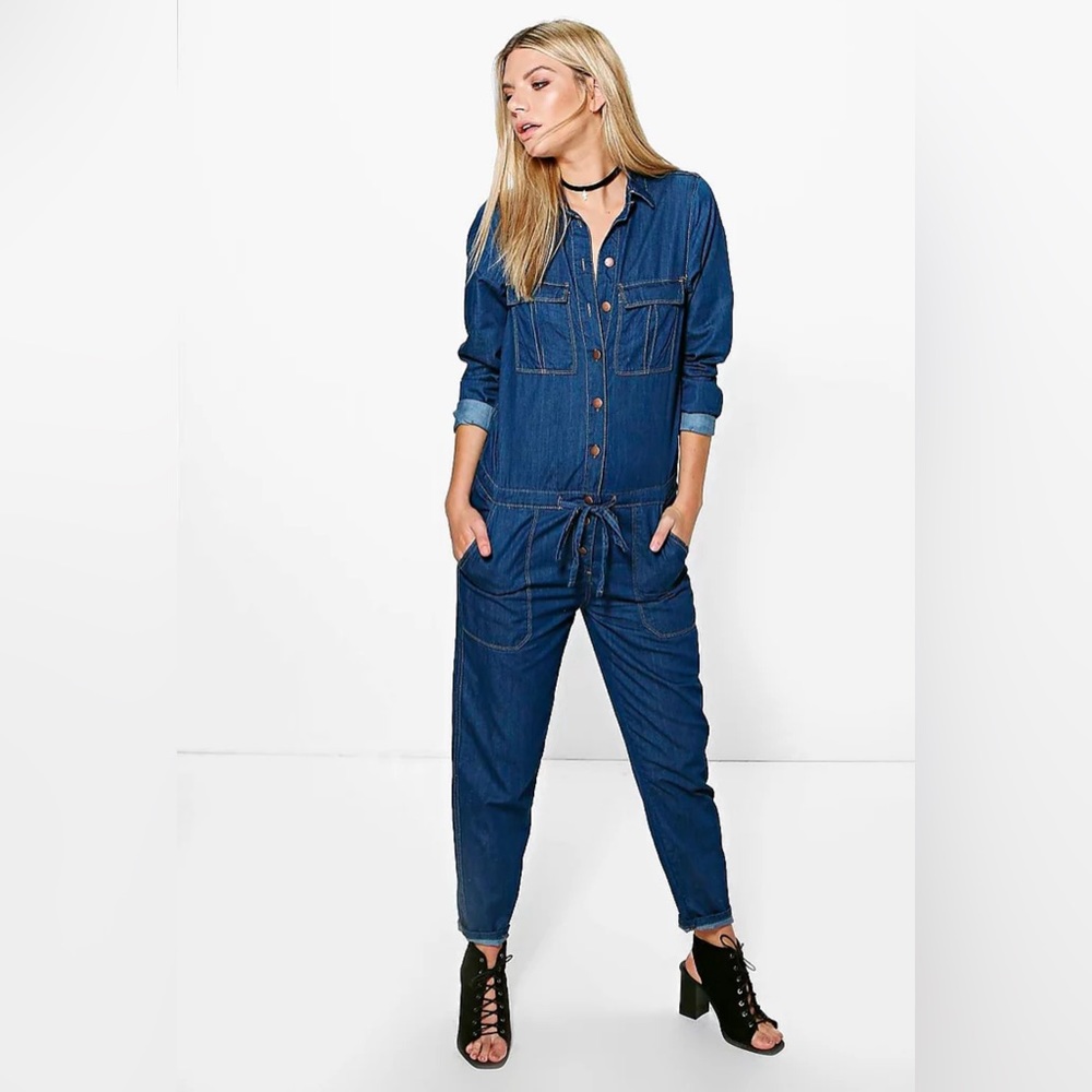 Soft Medium Denim Jumpsuit size 8 Denim Club Collection NWT tie string